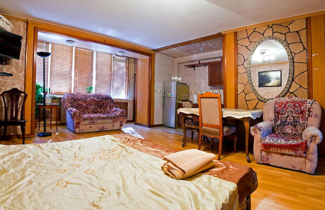 Lessor Apartments - Photo 5