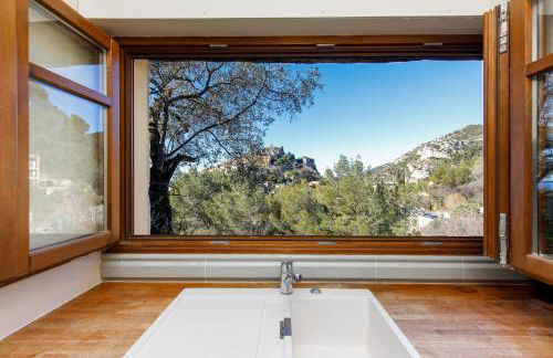 Villa d exception avec terrasse, jacuzzi, vue mer, parking, en plein cœur du village de Eze - Foto 18