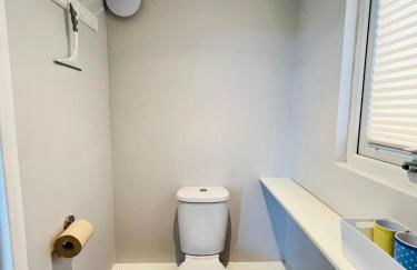 Romantic Cabin Retreat on 50-Acre Suffolk Farm - Foto 13