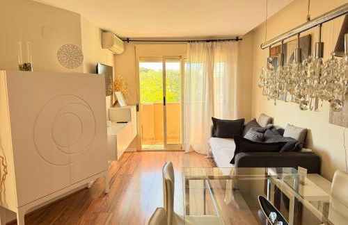 Encantador Ático a 2,6 km de la Playa - Foto 10