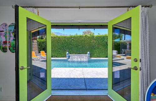 Pineapple Splash! Complete Privacy! Salt Pool! - Photo 1