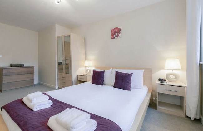 Roomspace Apartments-Courtyard Guildford - Foto 2