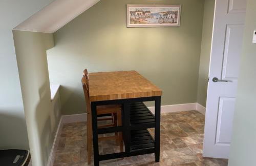 Cottage - Sleeps 4 - Pet Friendly - Parking - Foto 18
