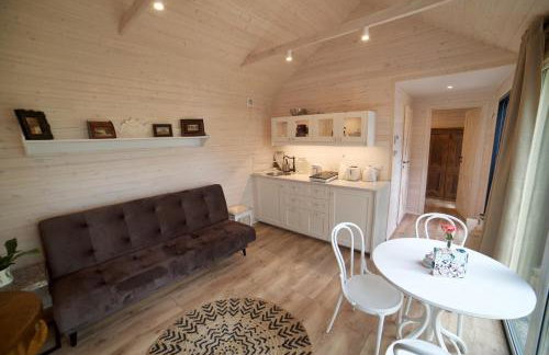 JURA GLAMP luksusowe całoroczne domki na wyłączność KOPUŁY IGLOO taras ogród - Foto 6