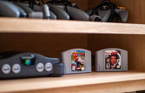 Spacious 4 Bedroom Sleeps 10 with Sauna and Hot Tub - Foto 17