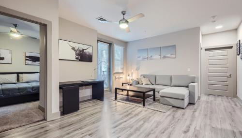 Cozy 1BR King Suite Close to Downtown w Fast Wifi - Foto 2