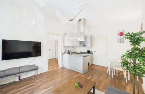 Zentrales Apartment im Westend I Küche I Balkon I für bis zu 4 Personen - Foto 7