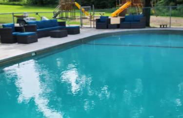 Cabin 5 - Modern Cabin with AC and lake views Fully handicap accessible - Foto 9