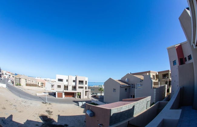 Meransha Langstrand - Foto 22