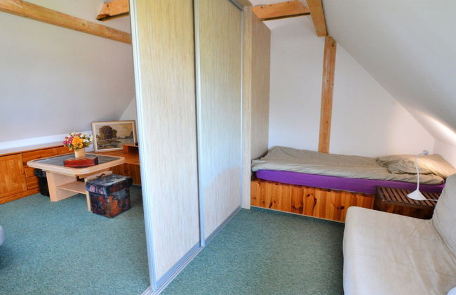 Holiday House by Lake Jamno With Private Pier - Foto 5