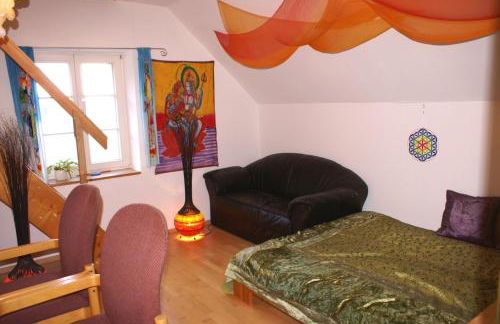 ruhiges Wohnen am Lama und Maine Coon Hof in Alleinlage in Biederbach 3 Zimmer mit Kochgelegenheit Bad - Foto 10