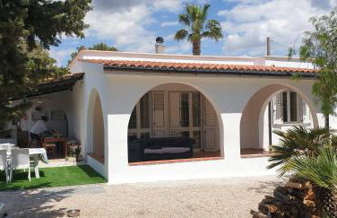 Villa Mareluna with pool - Photo 19