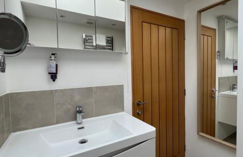 Whitley Old Garage - Photo 59