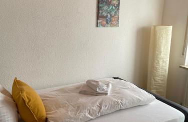 Appartio - Gästehaus "Dorfblick" - komfortable Ferienwohnungen mit Küche und Waschmaschine - Foto 23