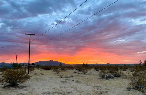 Twin Palms Desert Getaway - Jacuzzi, Fire pit, Meditation room & more - Foto 54