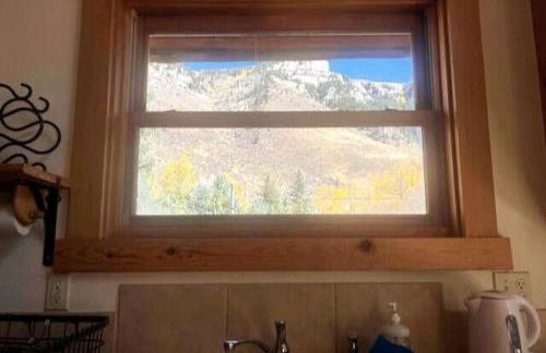 Cabin-Style Ski Home in Minturn with Private Deck - Foto 47