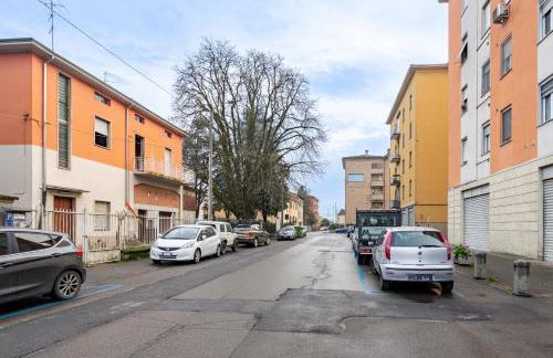 Blu&Yellow Apartment in Parma Station - Photo 23