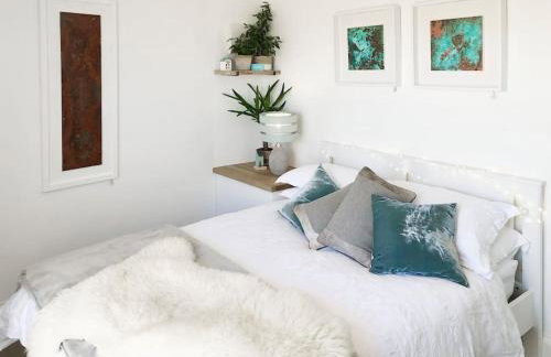 The Cuckoo's Nest - A Romantic & Peaceful Hideaway - Photo 6