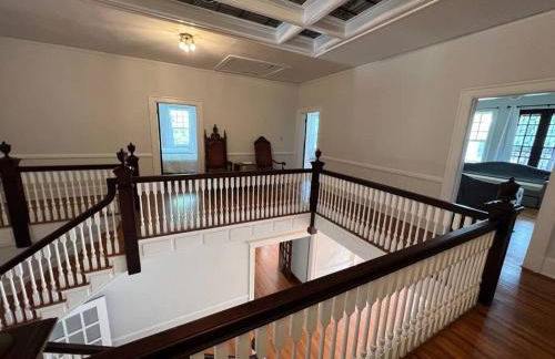 The Governor's Mansion - A Step Back in Time. - Foto 40