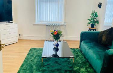 Cozy Cottage - Photo 5