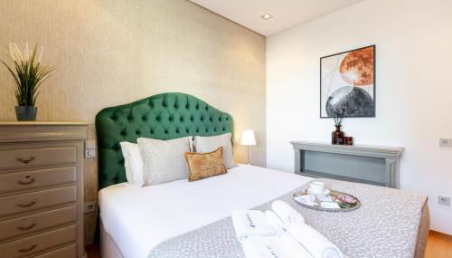 Modern Flat with Workspace in Foz by HostWise - Foto 2, towels