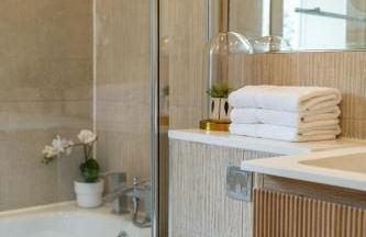 Edgeware Home 4 Bedroom House-Free Parking - Foto 70