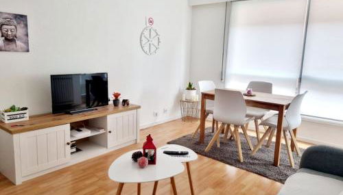 acogedor, con garaje, céntrico. - Foto 1