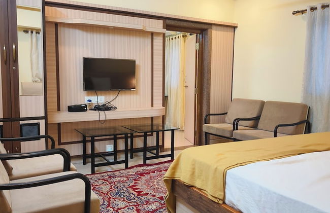 shradha luxury room - Photo 10