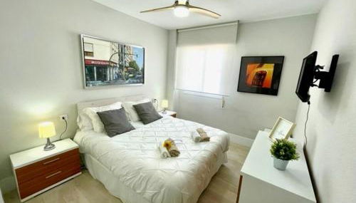 GATU Villa Salada, junto la playa, parking, terraza, aire acc, piscina, wifi Sólo familias o grupos mayores de 21 años - Foto 2