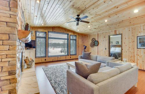 Beautiful Breezy Point Home with Beach and Dock! - Foto 4