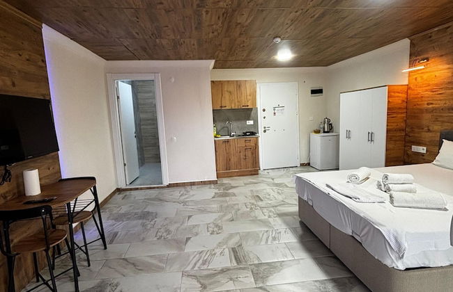 Capo Calaberno Aparts - Photo 25