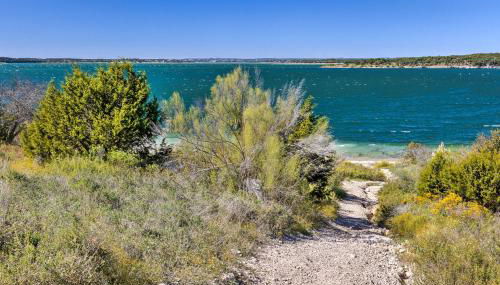 Flirty Flamingo' Studio: 1 Mi to Canyon Lake - Foto 4