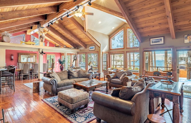 Frosted Shore by Avantstay Luxury Lake Views - Photo 1