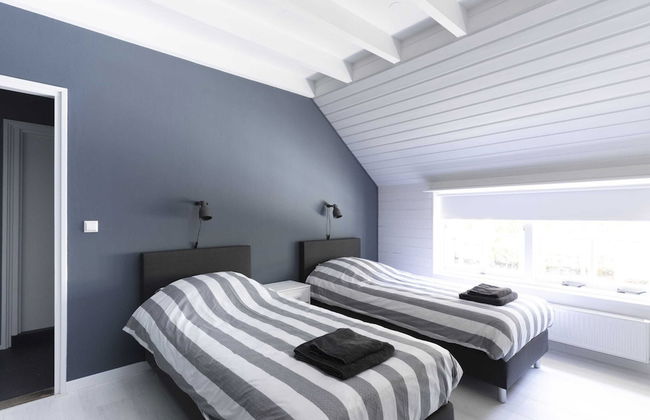 Luxuriously Restored Farmhouse With Trendy Interior Close to sea and Forest - Foto 3