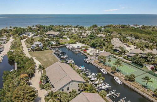 Mermaid Haven at Bocilla - Photo 44