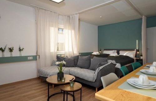 Große, gemütliche 4-Zimmer-Ferienwohnung mit guter Verkehrsanbindung im Süden von Heidelberg - Photo 35