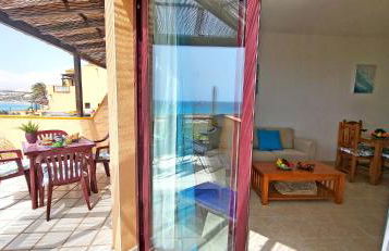 Holiday flat BLUE OCEAN, beachfront, sea view, 1 bedroom, livingroom, fast internet - Photo 12