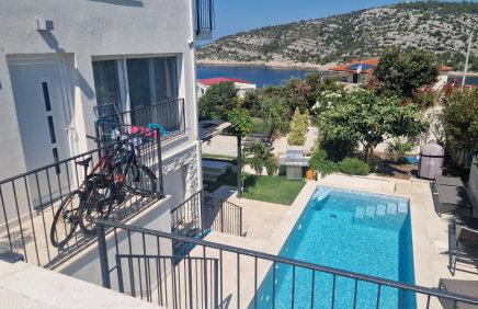 Vila Hrvatska - Photo 24