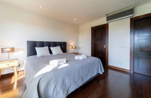 Villa Colina - A1 by HelloVacations - Foto 11