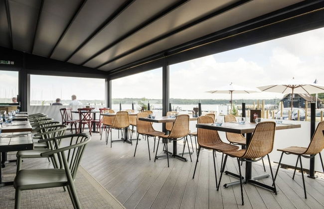 Seaside Serenity 3-bed Deck Garden Near Shore - Photo 71