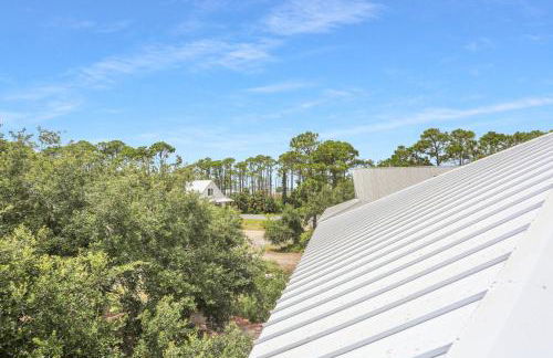 Woofs and Waves by Pristine Properties Vacation Rentals - Foto 27