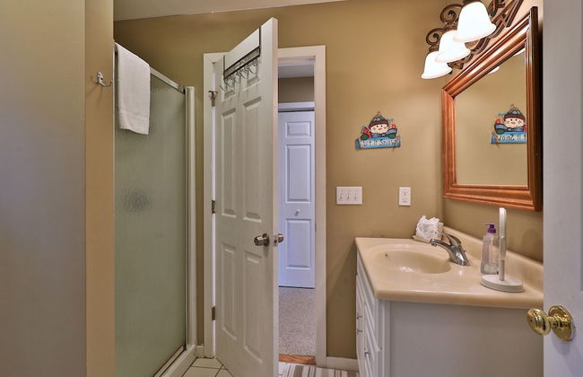 The Tanglewood Lodge: Amazing Ski Home For Groups. Hot Tub. Close To Killington Resort! 4 Bedroom Home - Photo 19