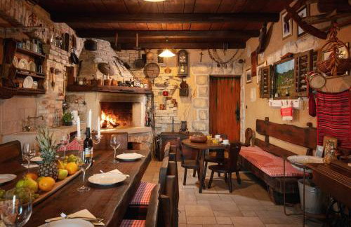 Luxury Villa Lovric with private heated pool, Jacuzzi, Sauna and private tavern - Foto 106