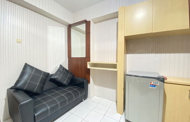 Stylish & Strategic 2BR at Gateway Ahmad Yani Cicadas Apartment near Mall - Photo 8