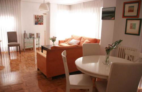 LEKKER&VIDA, Vivienda de Uso Turístico, céntrica, garaje en el edificio - Foto 1