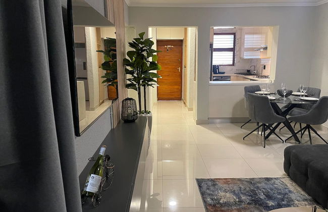 3 Bedroom Apartment in the Heart of Sandton - Photo 31