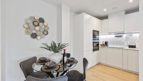 Modern & Cozy 2-Bedroom Apartment plus Parking, Gym, Cinema, Games Room, Workspace - Foto 4