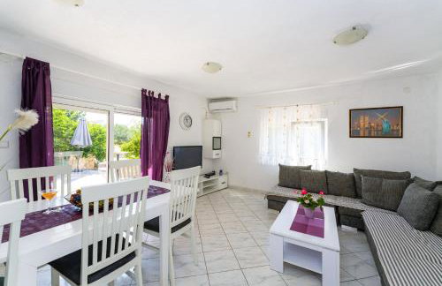 MY DALMATIA - Holiday home Nadalina with private pool and jacuzzi - Photo 16