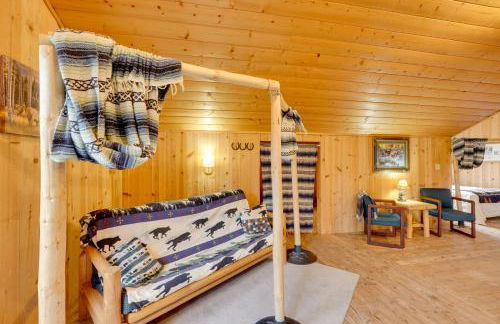 Pet-Friendly House with Deck Near Crater Lake! - Foto 60