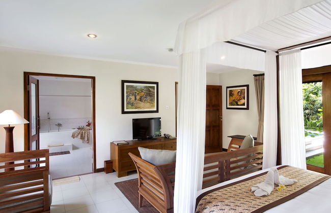 Villa Berawa - Photo 9